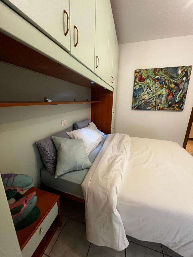 Appart 21 Artistic Beach Apartment Lignano Sabbiadoro Ngoại thất bức ảnh
